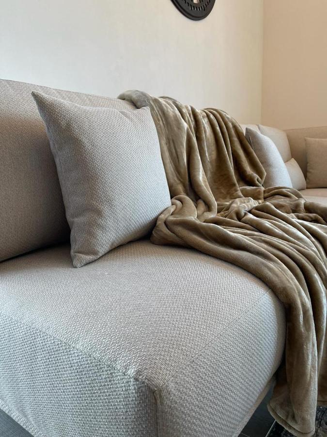 Smart Living Apartment Abu Dhabi Eksteriør bilde
